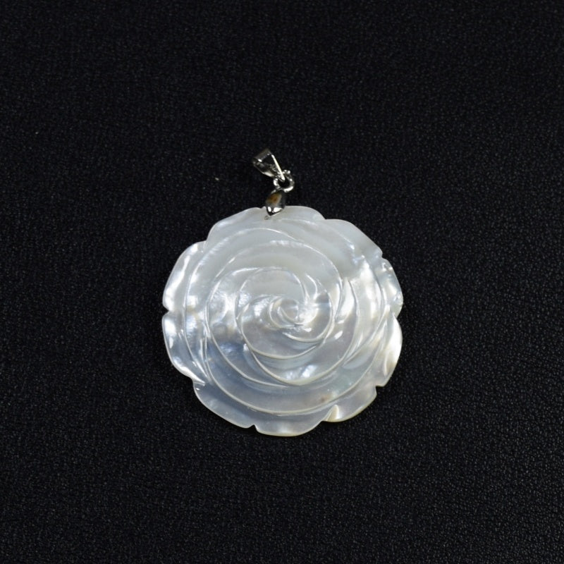 1pc White Shell Rose Flower Pendant for Women Necklace Fashion Jewelry