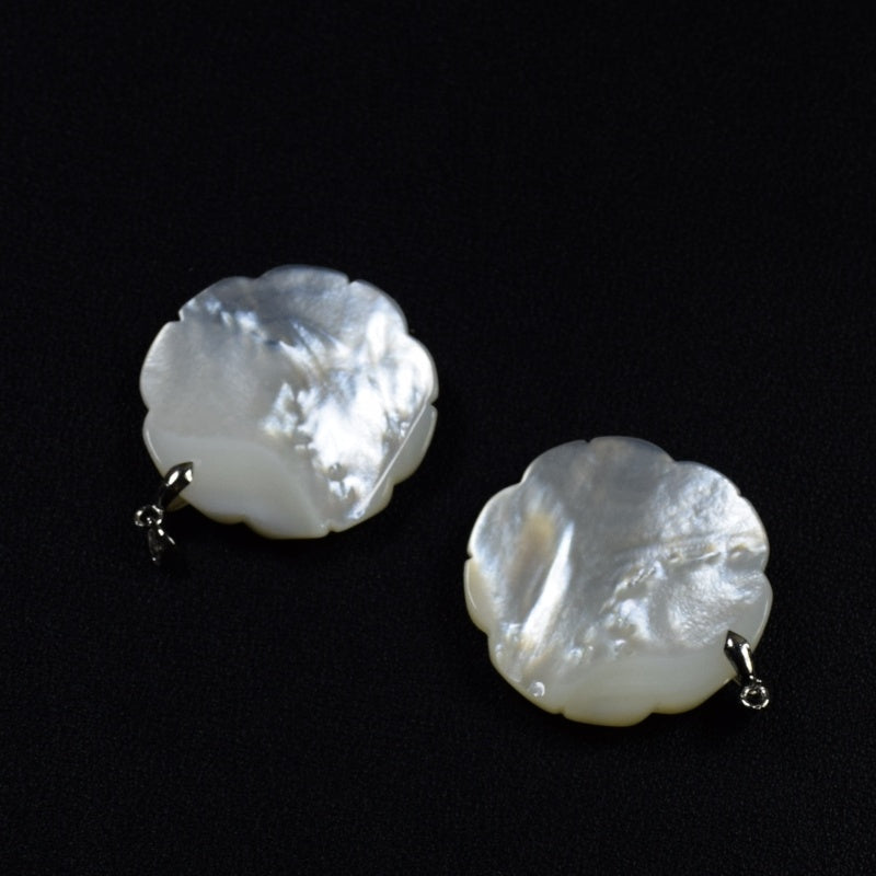 1pc White Shell Rose Flower Pendant for Women Necklace Fashion Jewelry